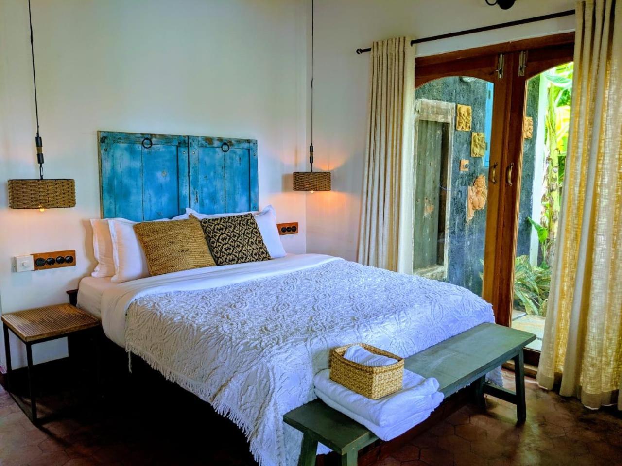 Bed and Breakfast Sunsets And Palm Trees Alappuzha Exterior foto
