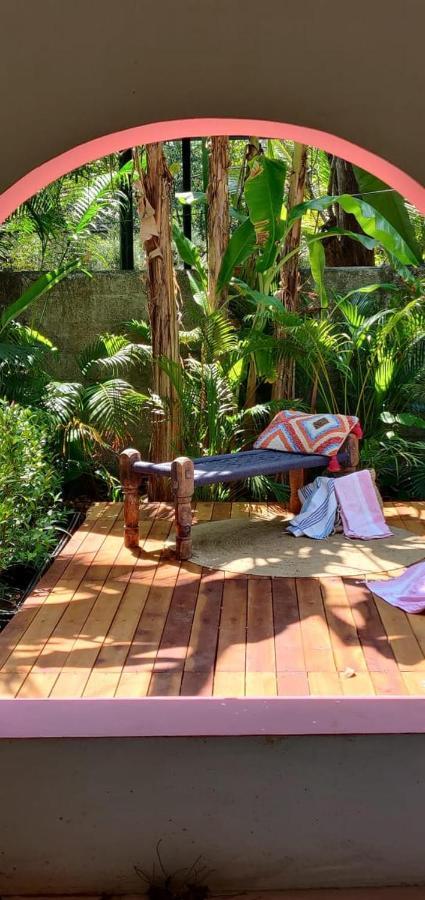 Bed and Breakfast Sunsets And Palm Trees Alappuzha Exterior foto